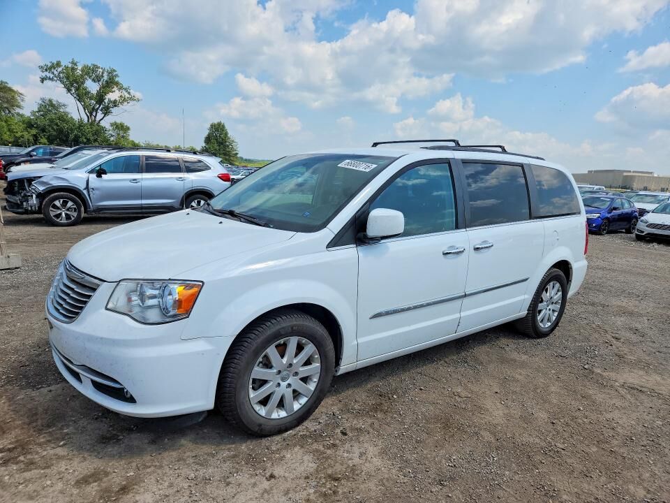 2015 CHRYSLER Town and Country