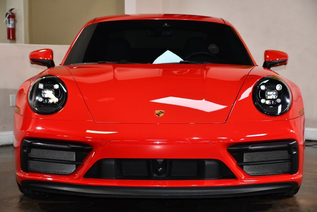2022 PORSCHE 911