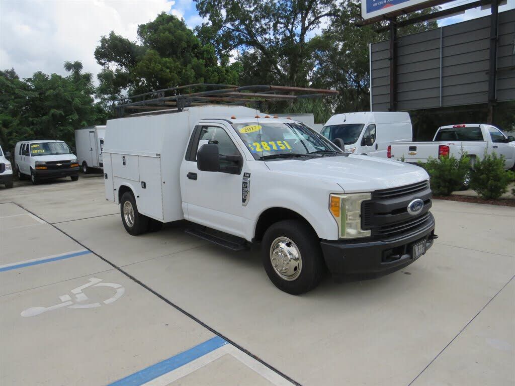 2017 FORD F-350