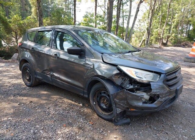 2017 FORD Escape
