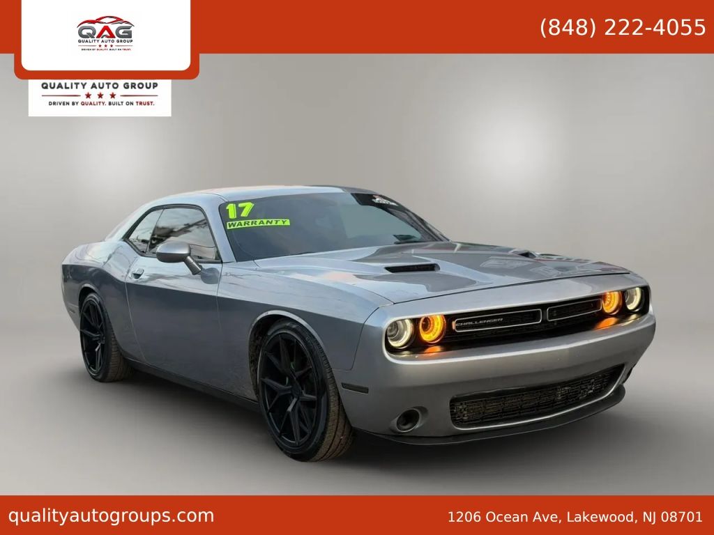 2017 DODGE Challenger