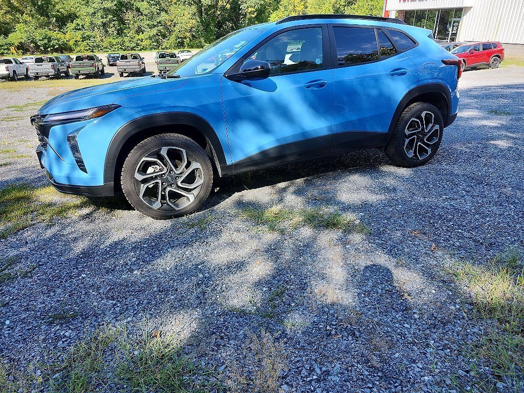 2024 CHEVROLET Trax
