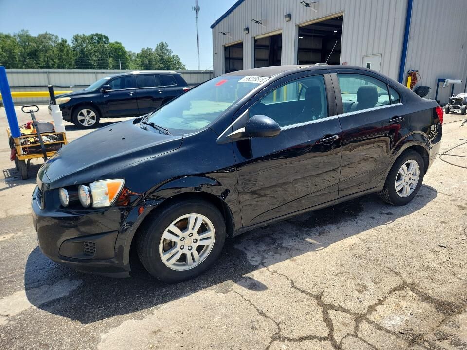 2016 CHEVROLET Sonic