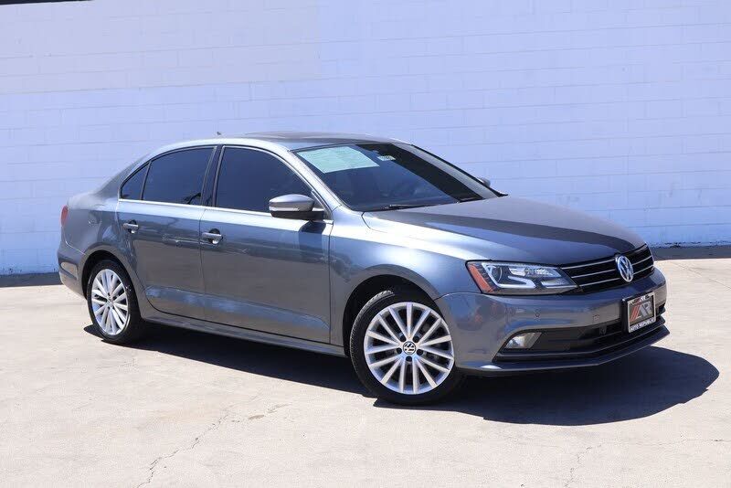 2016 VOLKSWAGEN Jetta