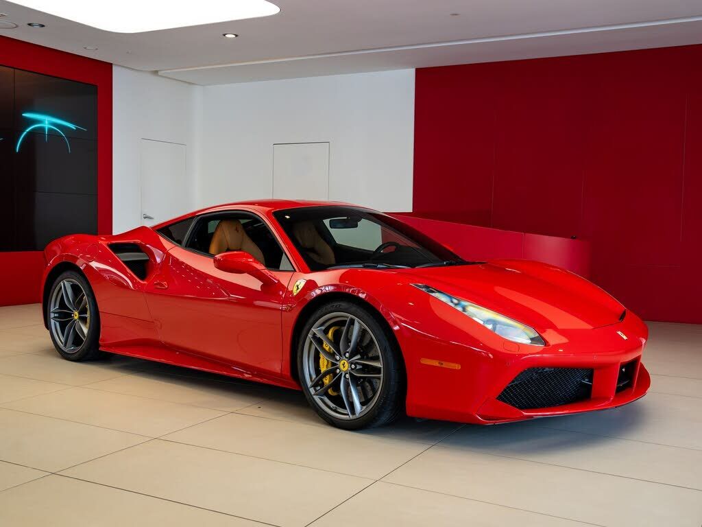 2017 FERRARI 488 GTB