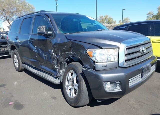 2011 TOYOTA Sequoia