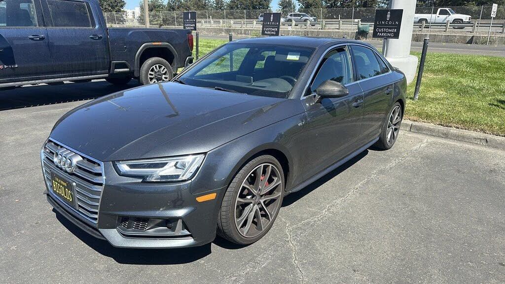 2018 AUDI S4