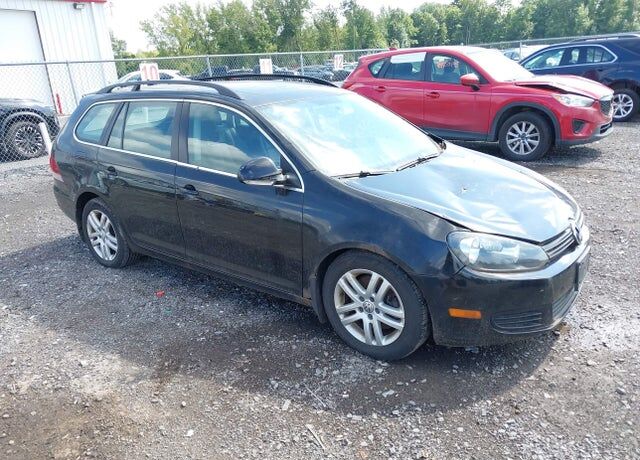 2010 VOLKSWAGEN Jetta Wagon