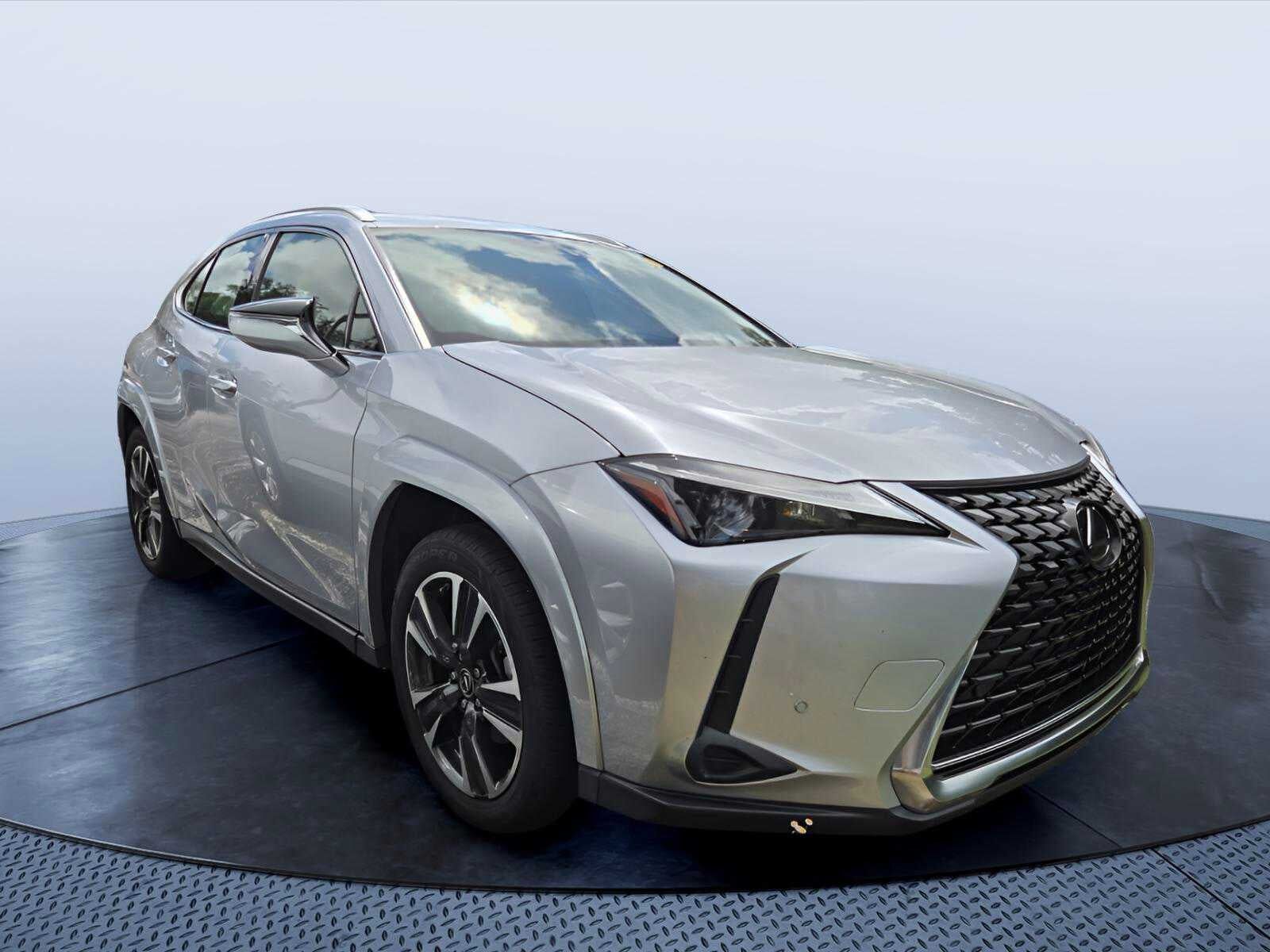 2023 LEXUS UX