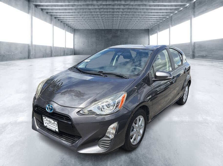 2016 TOYOTA Prius