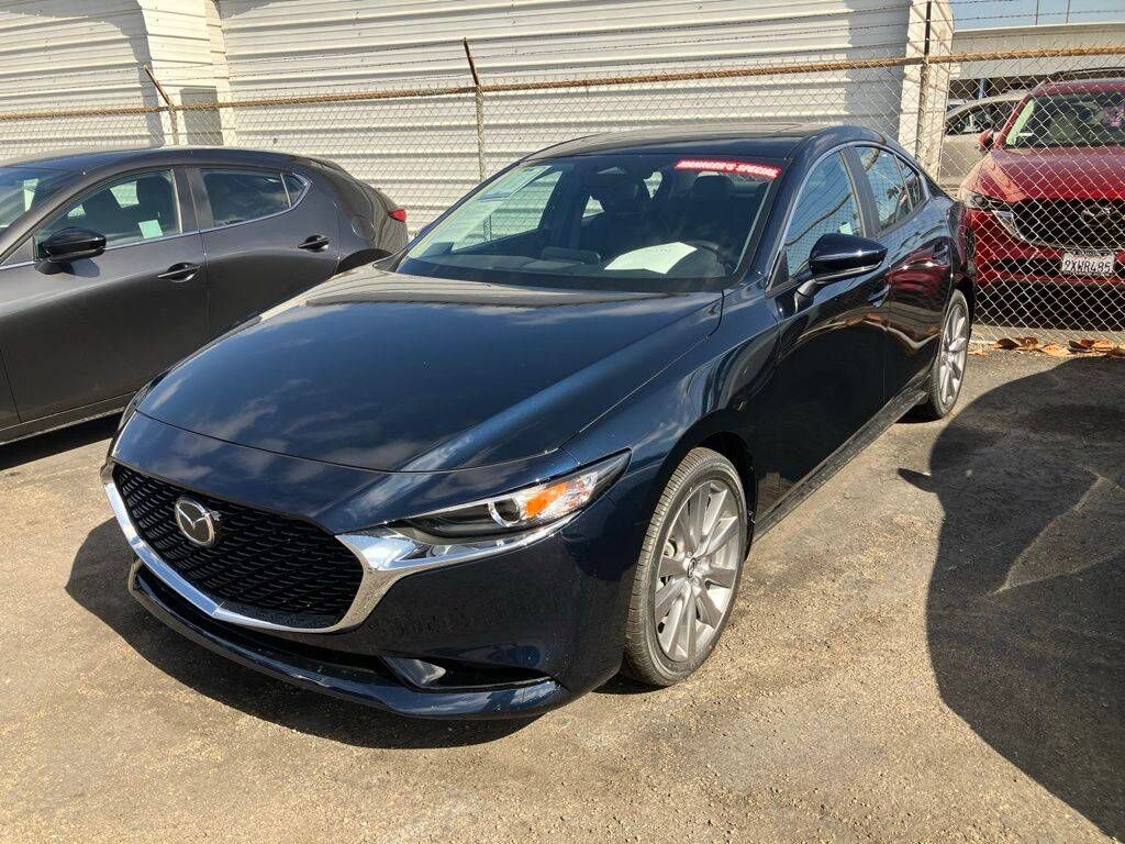 2026 MAZDA Mazda3