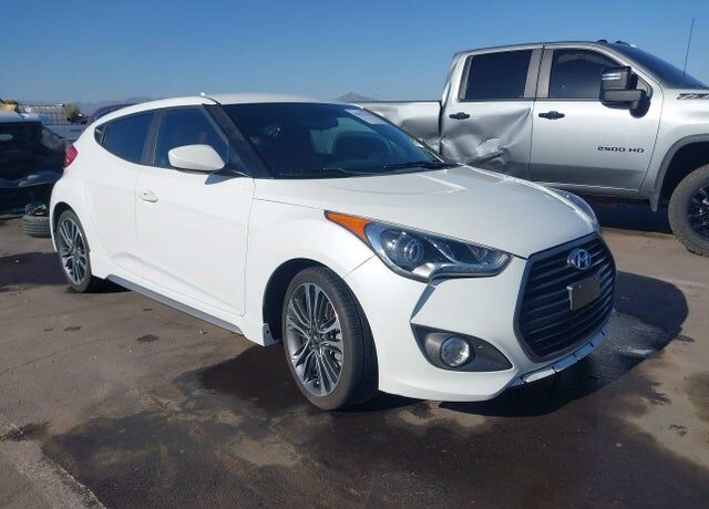 2016 HYUNDAI Veloster