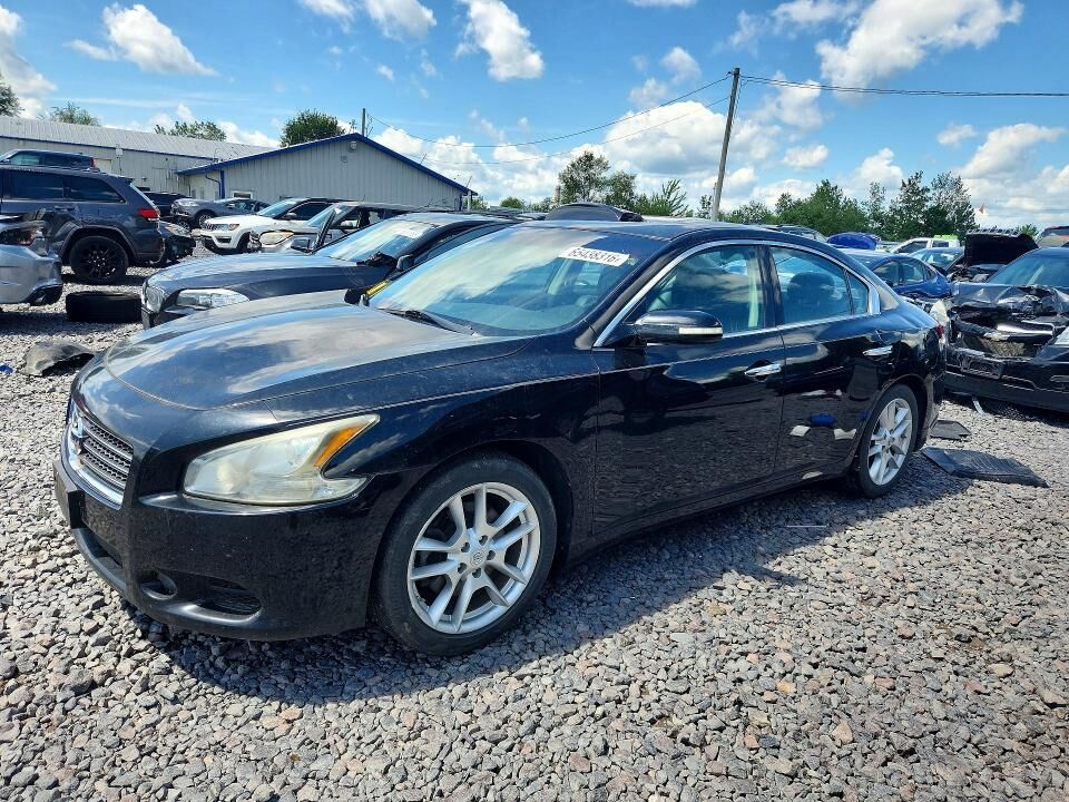 2011 NISSAN Maxima