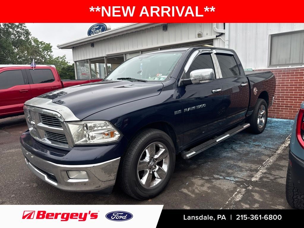 2012 DODGE Ram