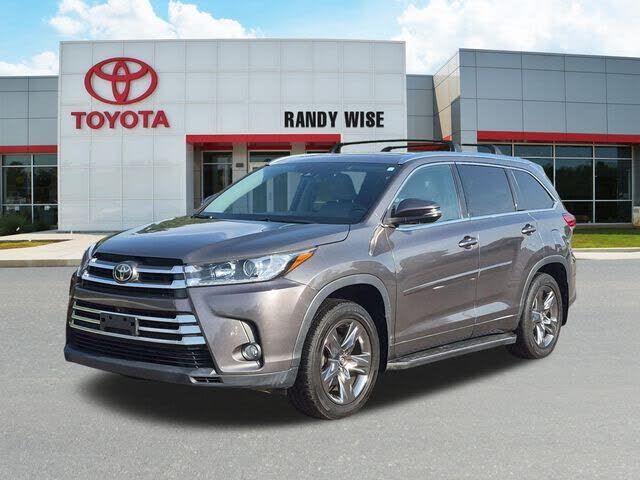 2017 TOYOTA Highlander