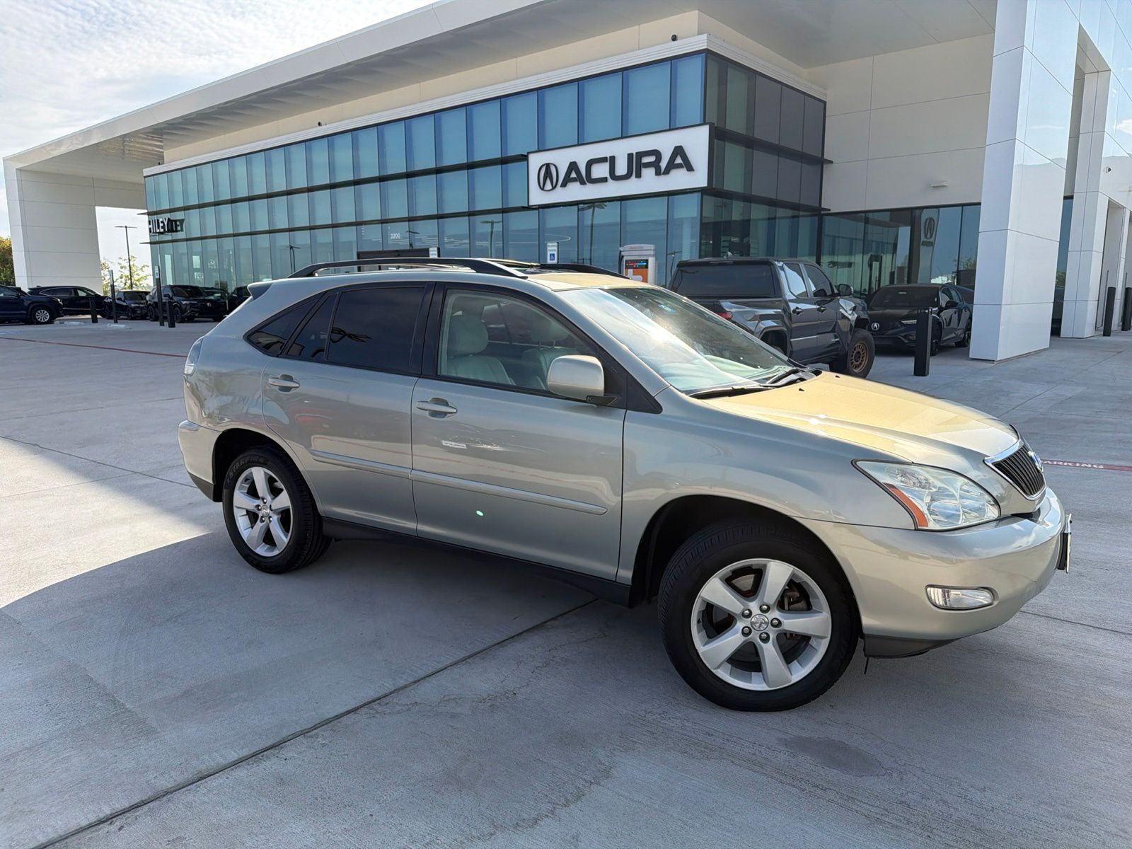 2004 LEXUS RX
