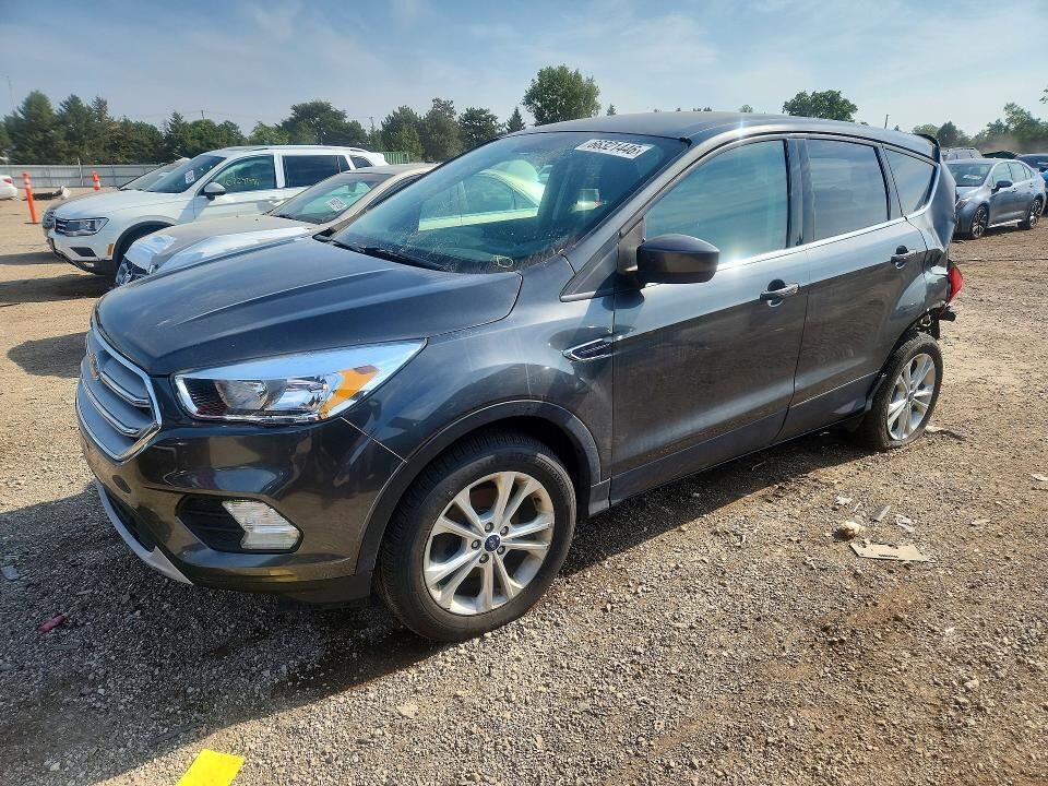 2017 FORD Escape