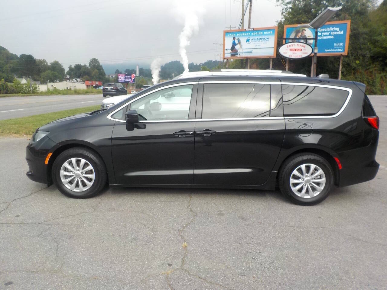 2017 CHRYSLER Pacifica