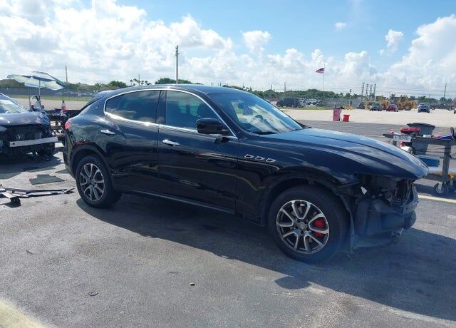 2018 MASERATI Levante