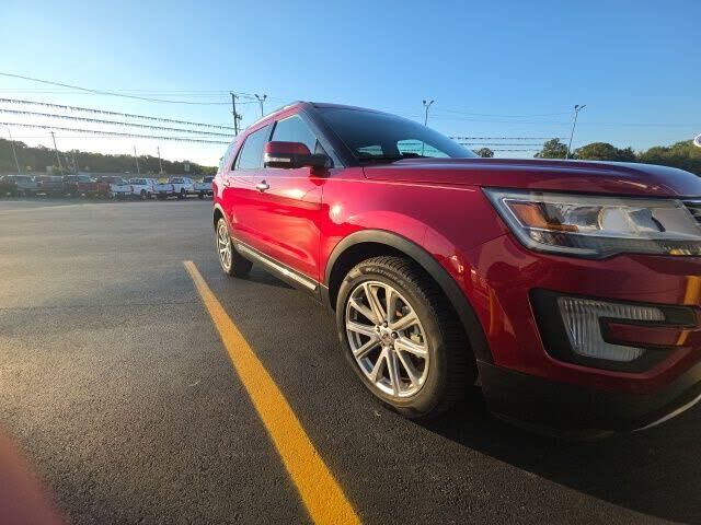 2017 FORD Explorer
