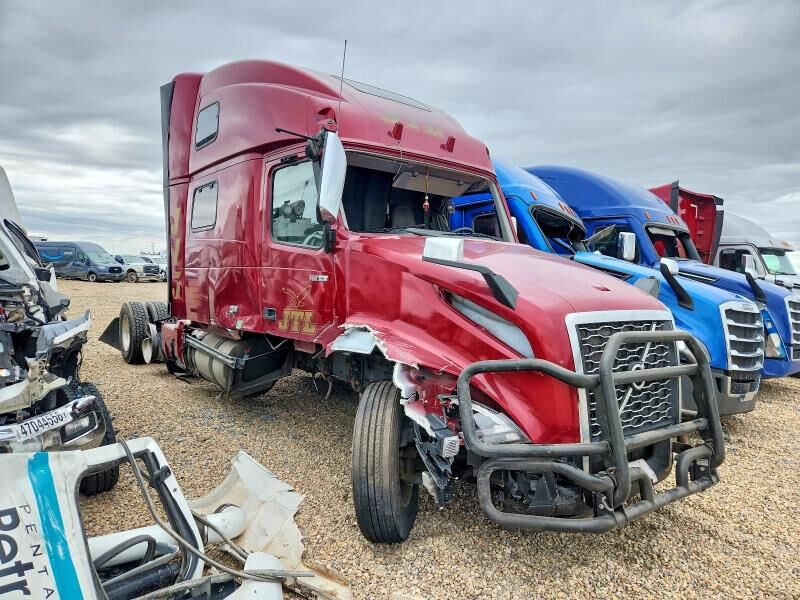 2021 VOLVO TRUCK VNL