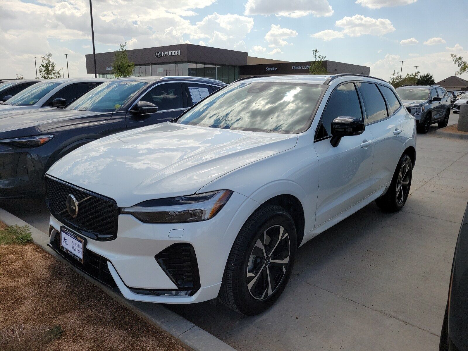 2026 VOLVO XC60