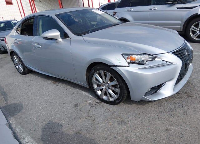 2016 LEXUS IS