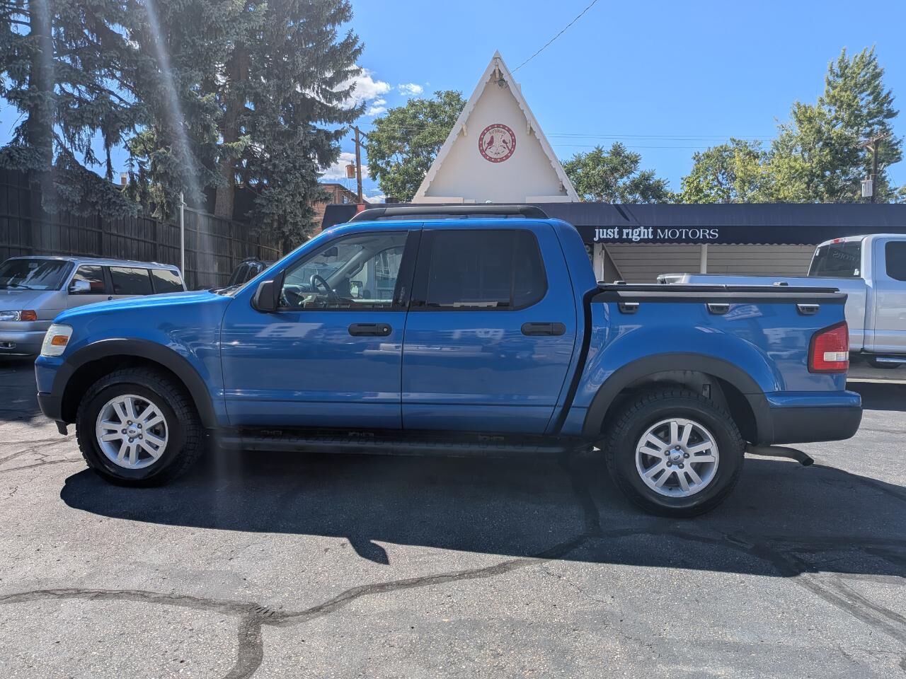 2010 FORD Explorer