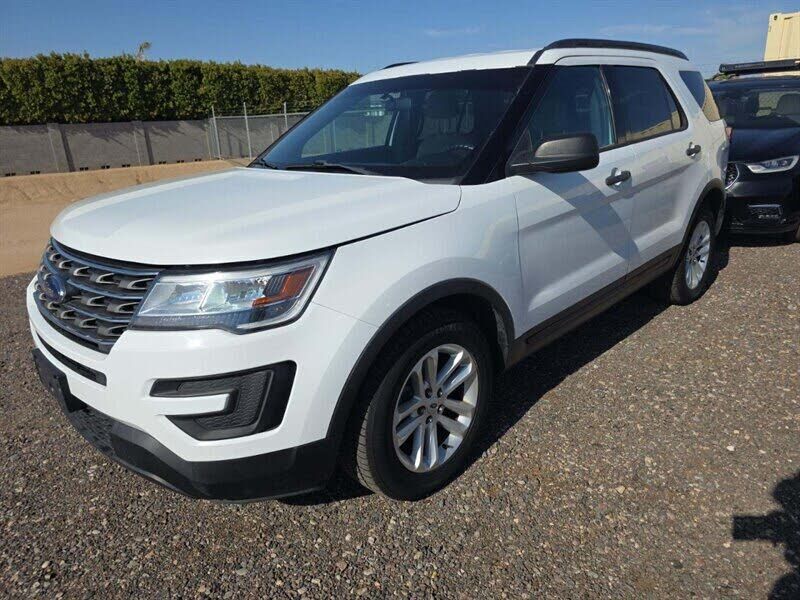 2017 FORD Explorer