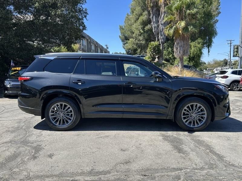 2025 LEXUS TX
