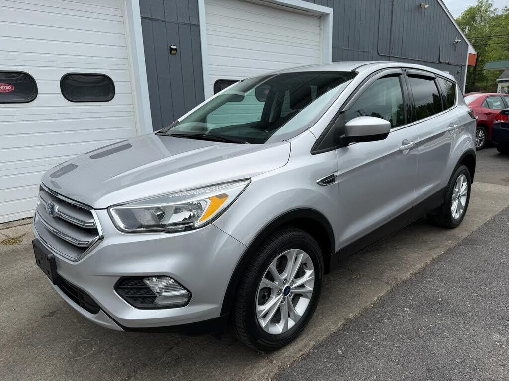 2017 FORD Escape