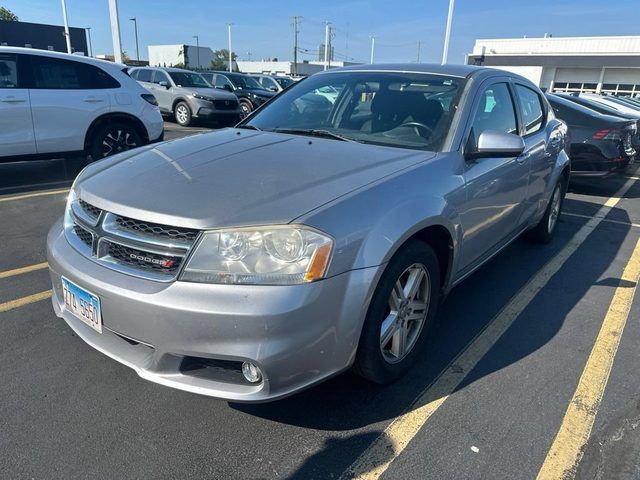 2013 DODGE Avenger
