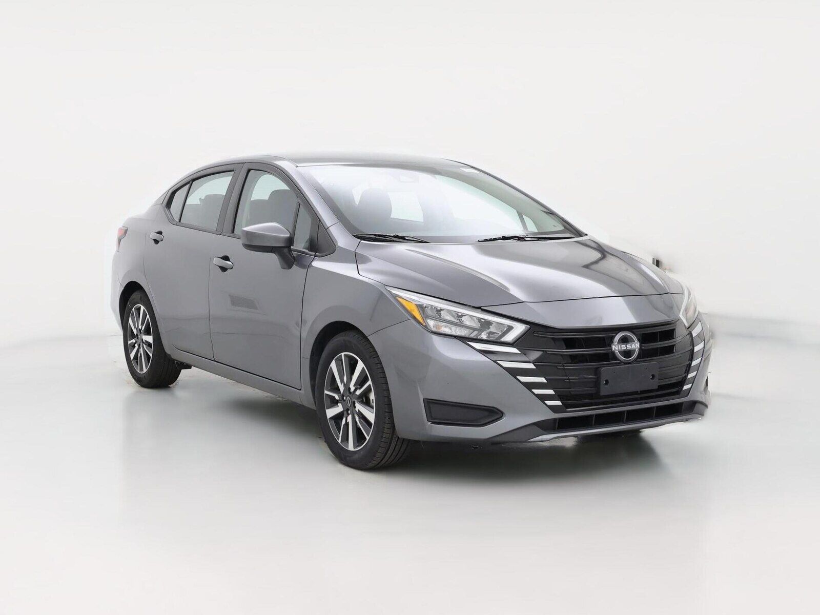 2025 NISSAN Versa
