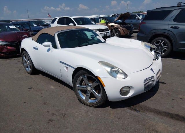 2008 PONTIAC Solstice