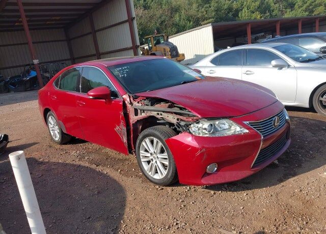 2015 LEXUS ES
