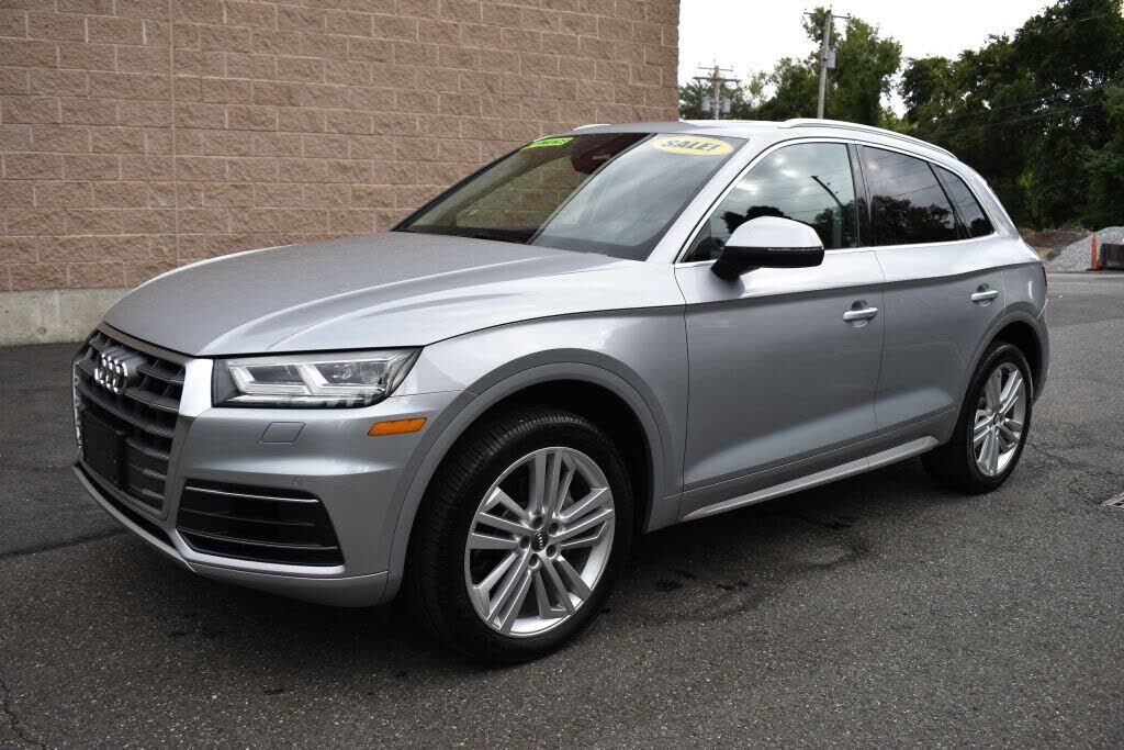 2019 AUDI Q5