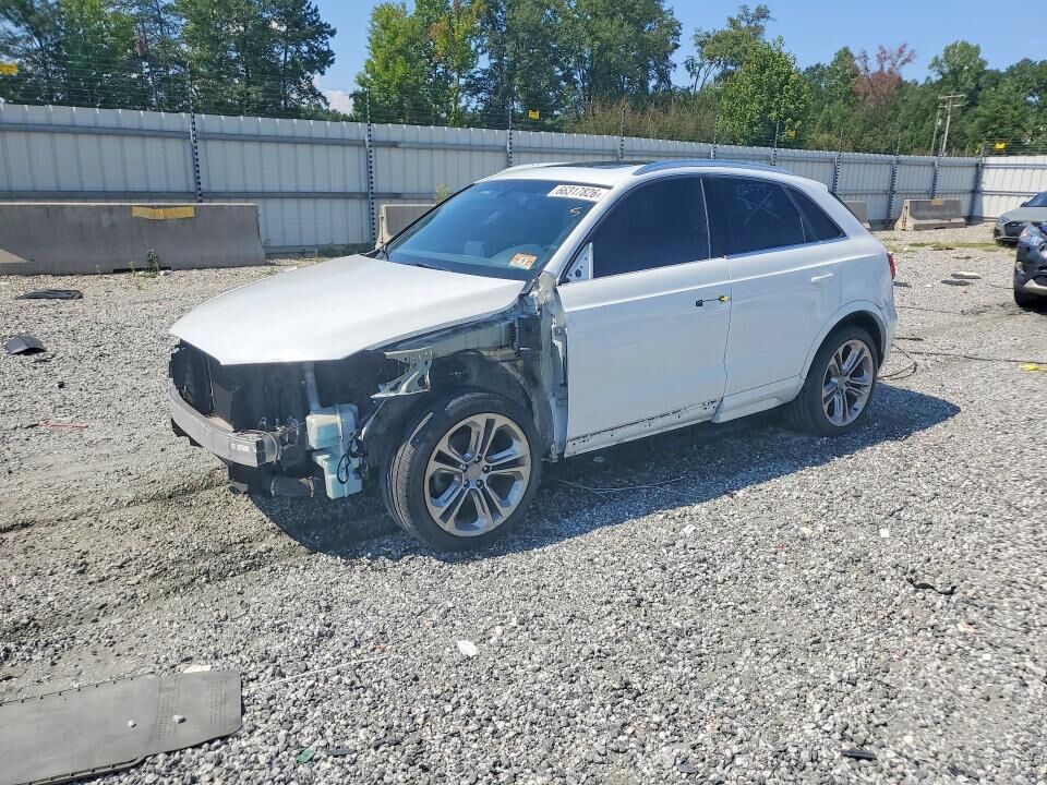2017 AUDI Q3