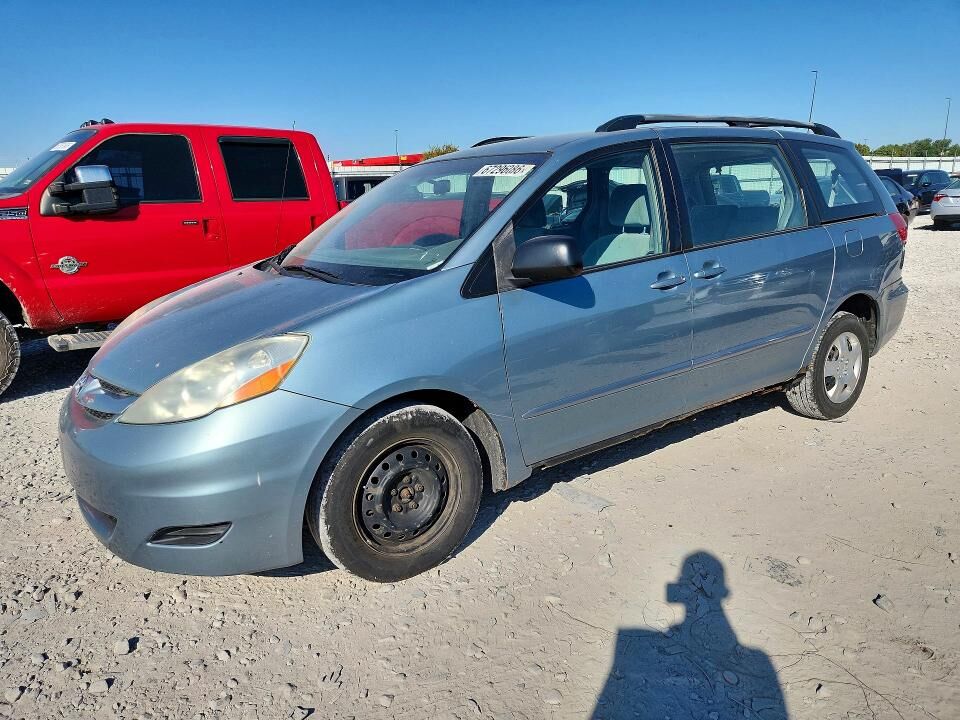 2009 TOYOTA Sienna