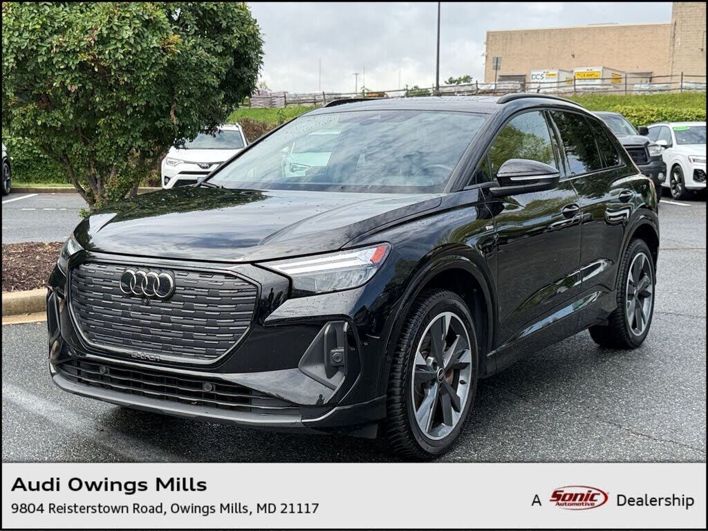 2023 AUDI Q4