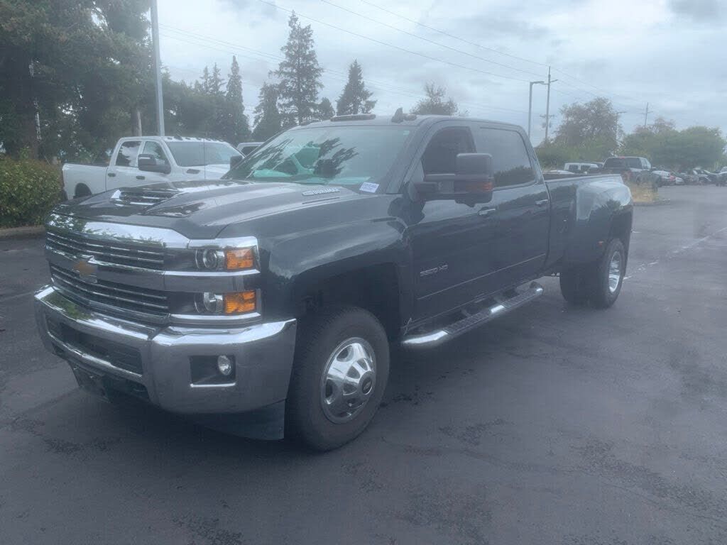 2017 CHEVROLET Silverado