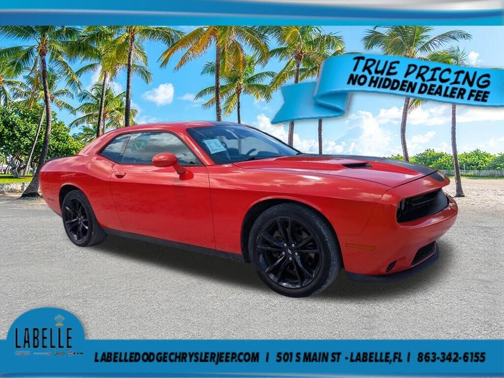 2017 DODGE Challenger