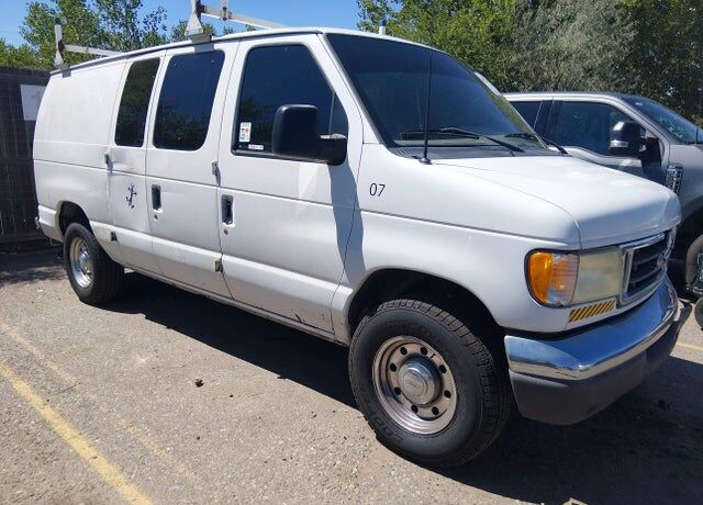 2003 FORD E-250