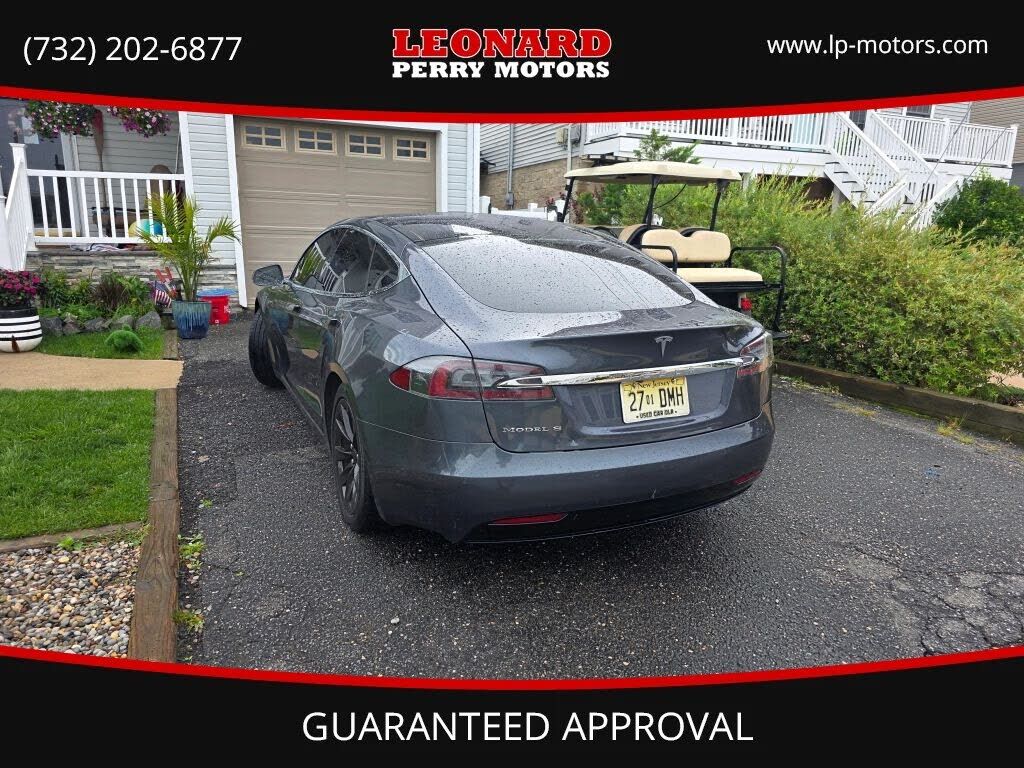 2016 TESLA Model S