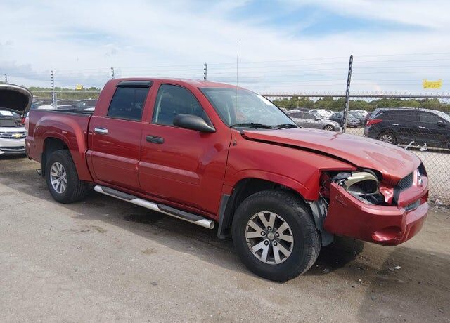 2008 MITSUBISHI Raider