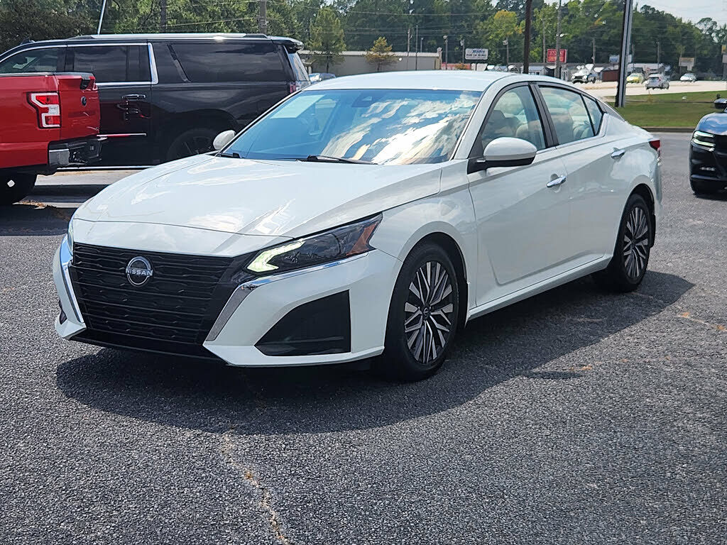 2023 NISSAN Altima