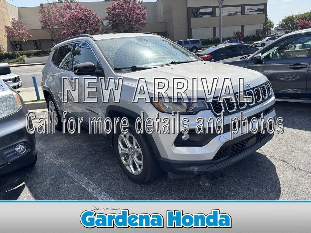 2024 JEEP Compass