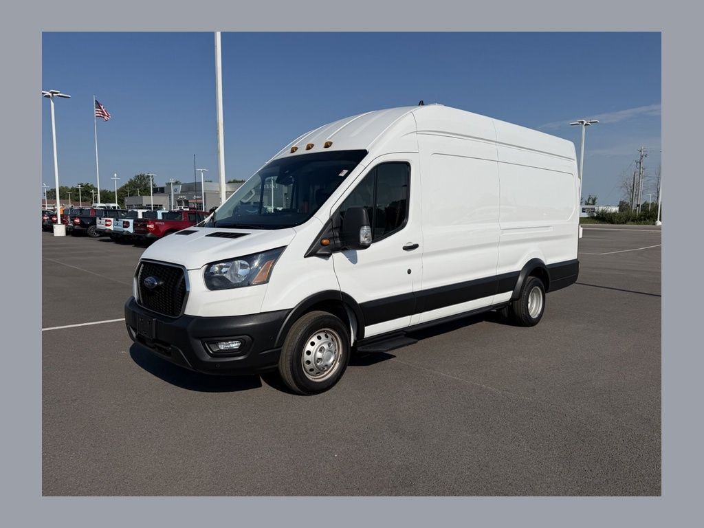 2023 FORD Transit