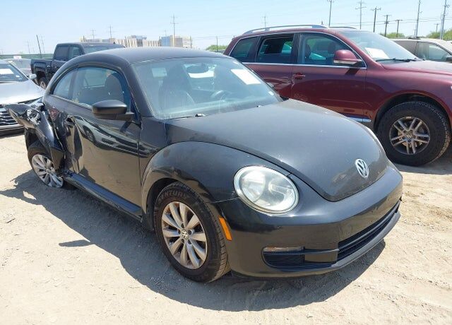 2015 VOLKSWAGEN Beetle