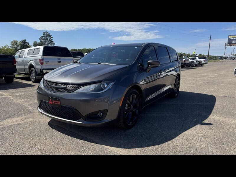 2020 CHRYSLER Pacifica