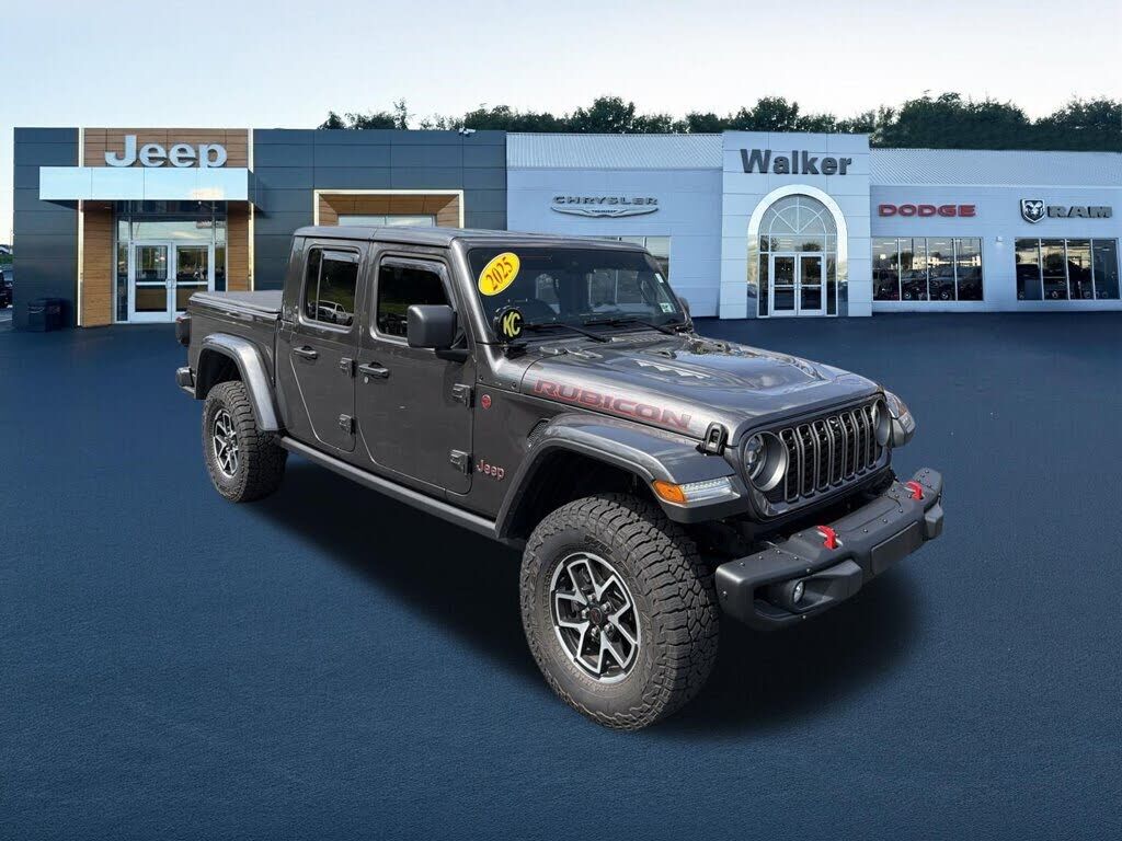 2025 JEEP Gladiator